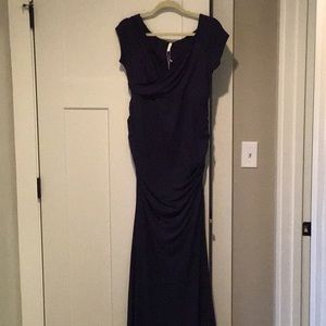 Pinkblush Maternity shoot/wedding dress size L navy